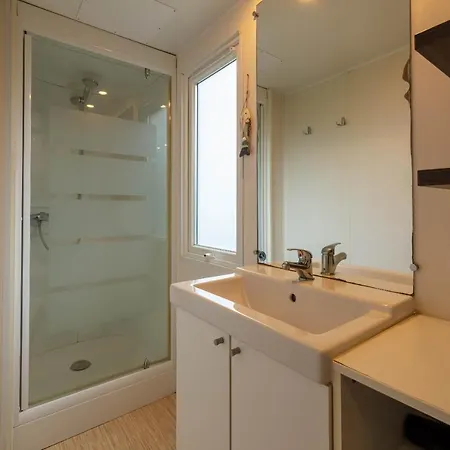 Le Mimosa, Mobil-home Climatise Au Coeur Du Vignoble Et A Quelques Metres De La Йер