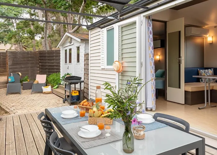 Le Mimosa, Mobil-home Climatise Au Coeur Du Vignoble Et A Quelques Metres De La *